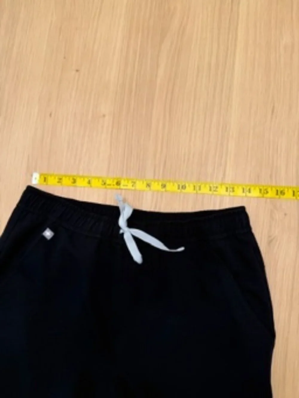 Figs Tansen Jogger Scrub Pant in Black size Small